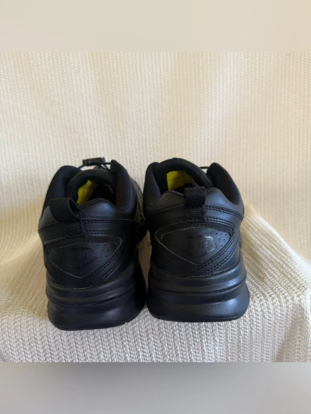 New Balance 608v5 Men’s Size 11 4E Extra Wide Black Leather Slip Resistant